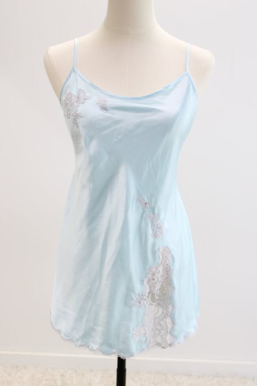 VTG Y2K Victoria's Secret Satin Lace Slip dress Nightie Medium Lace Embellished